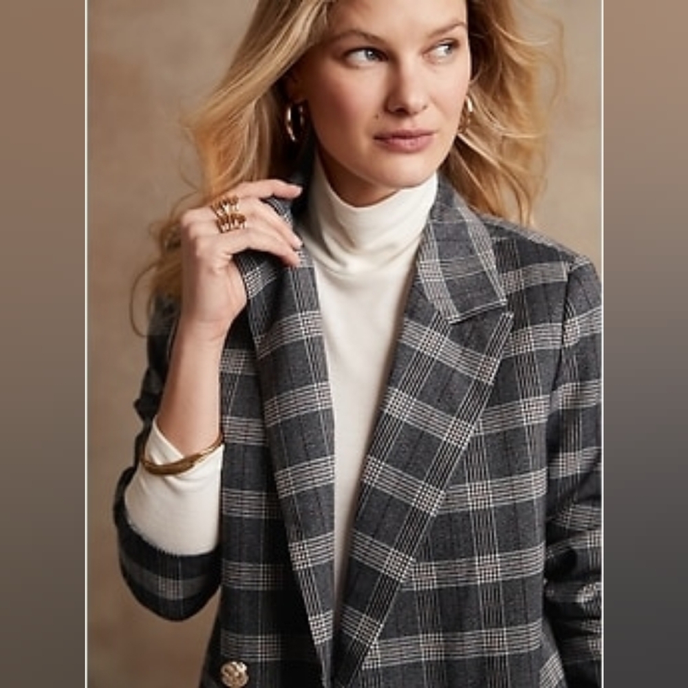 Women's Plaid Blazer
